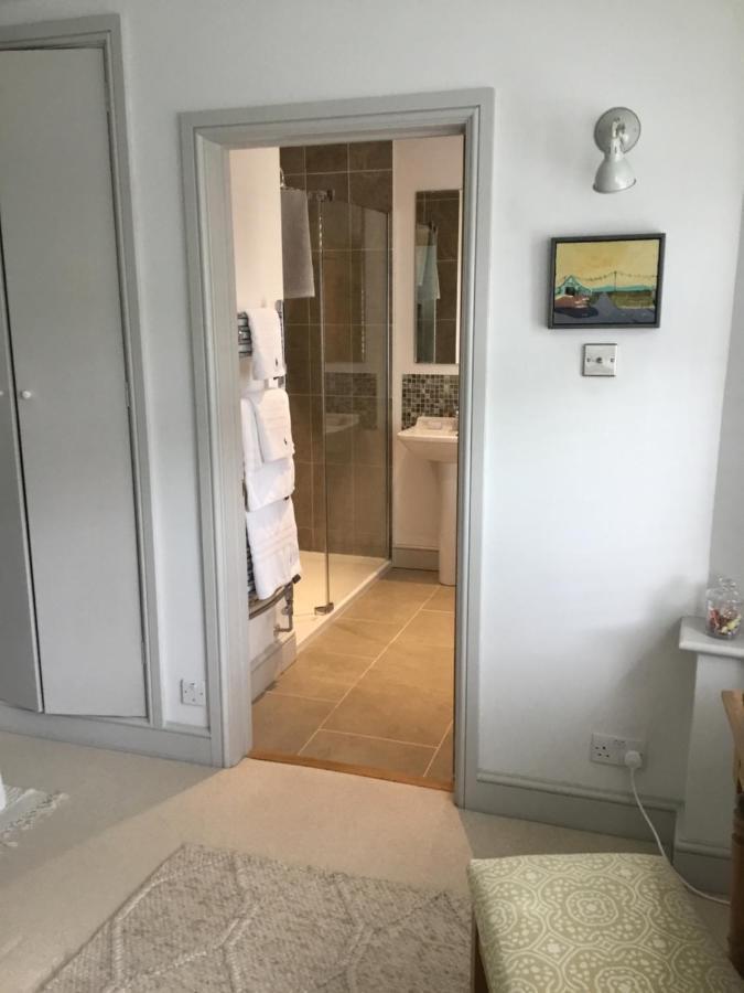 Number 19 B&B Chichester Exteriör bild